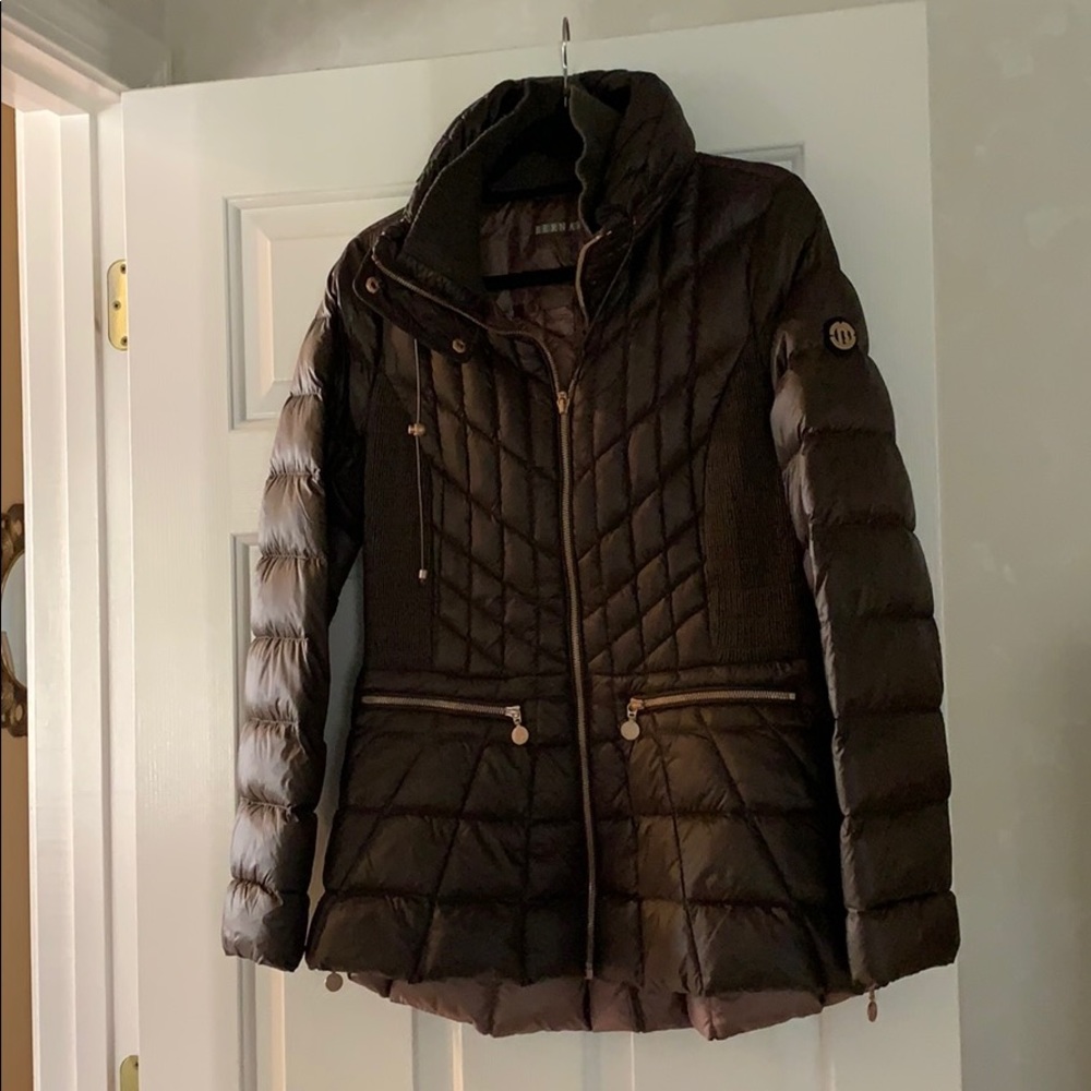 Brown winter down jacket. Size m